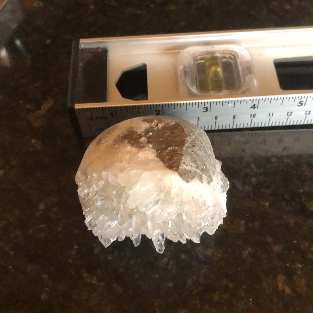 Gorgeous Crystal Cluster Carved Skull 💕 - Picture 10 of 11